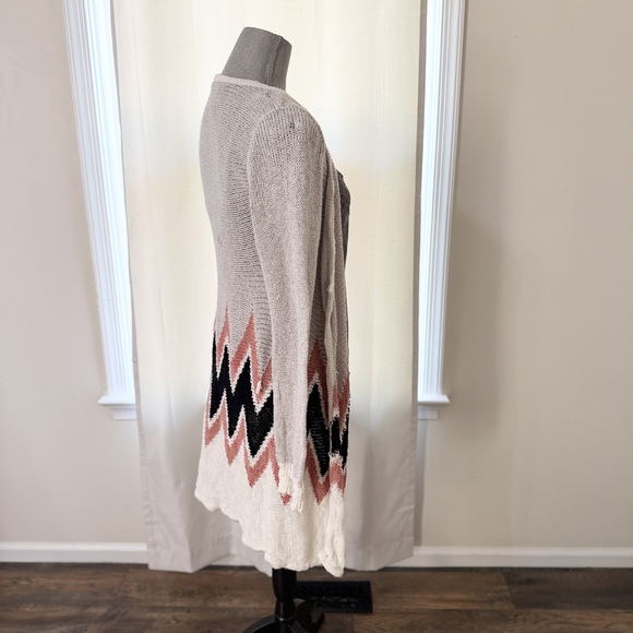 American Rag knit long cardigan with a chevron pattern in Cream - Picture 6 of 9